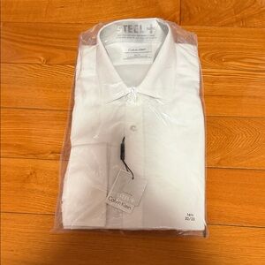 Calvin Klein Men's Classic White Dress Shirt